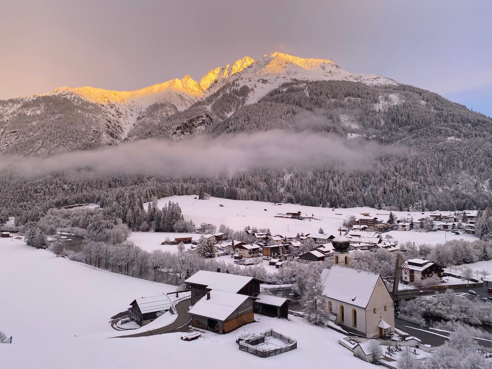 Haus Schoenblick Bach  Exteriér fotografie